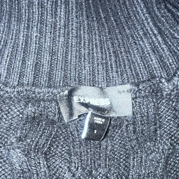 Express Black Cable-Knit Turtleneck Sweater - Picture 4 of 4